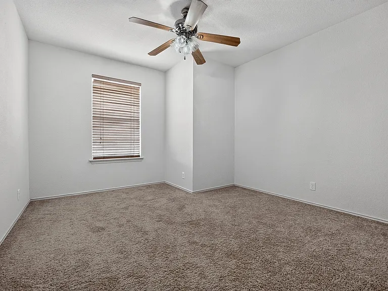 2412 Kale Dr — Photo 22