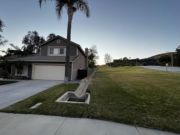3rd image of 608 Avondale Dr