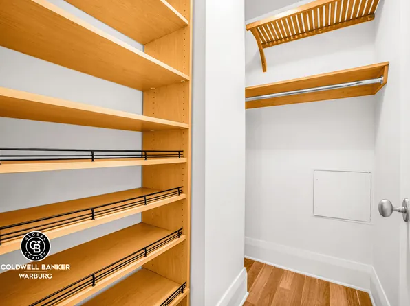 71 Nassau Street image 7 of 8