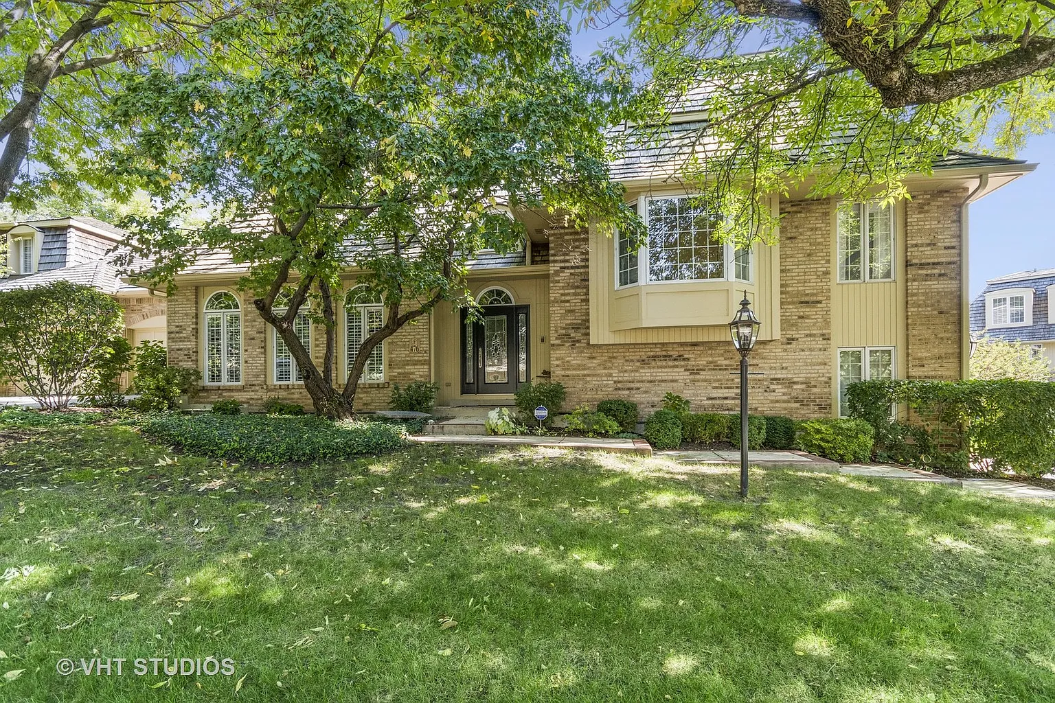 476 Le Provence Cir photo 1