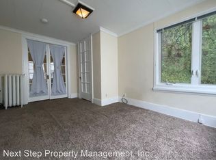 2047 SW 10th Ave APT 4, Portland, OR 97201