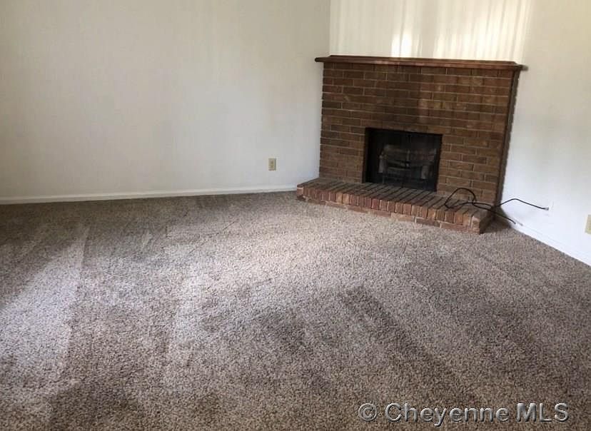 2nd image of 305 Western Hills Blvd #B-c