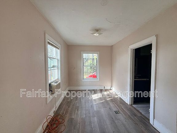 5th image of 1211 Eva St Unit A