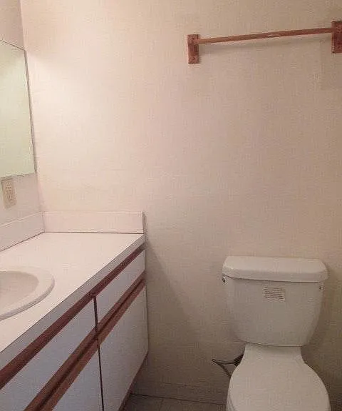 208 N Manhattan Ave — Photo 9