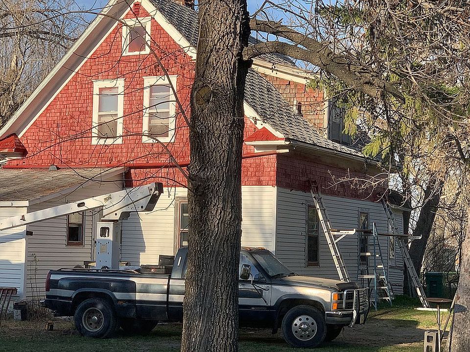 1st image of 311 Adams St
