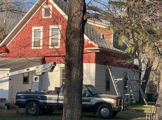 311 Adams St, Edmore, ND 58330