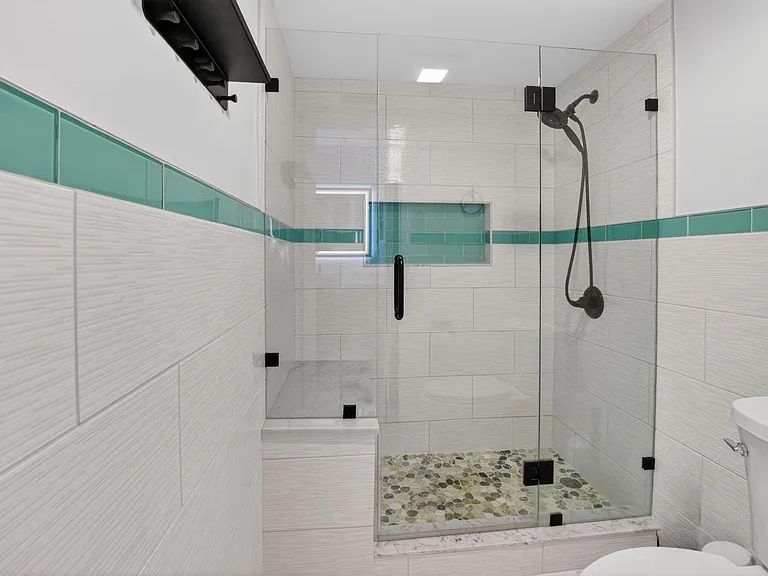 2401 Del Aire Blvd #101 — Photo 28
