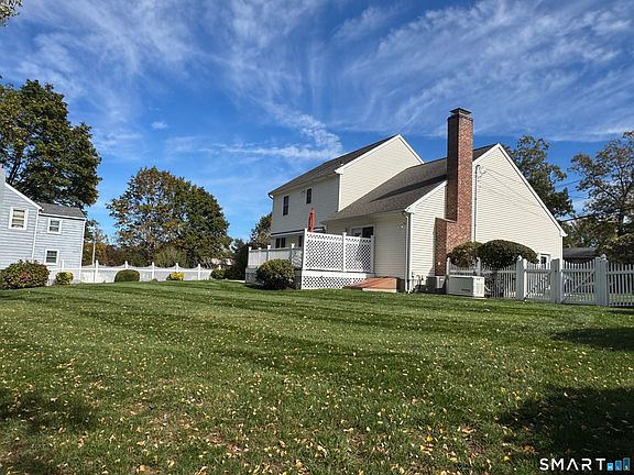 5th image of 8 Hill Street