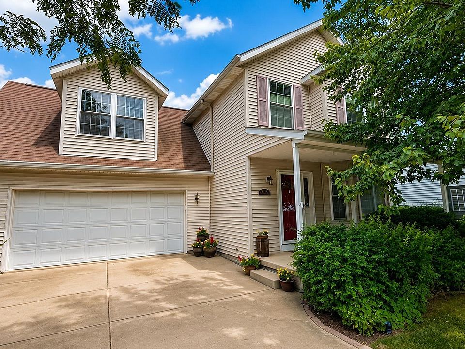 1st image of 10411 N Schopp Ln