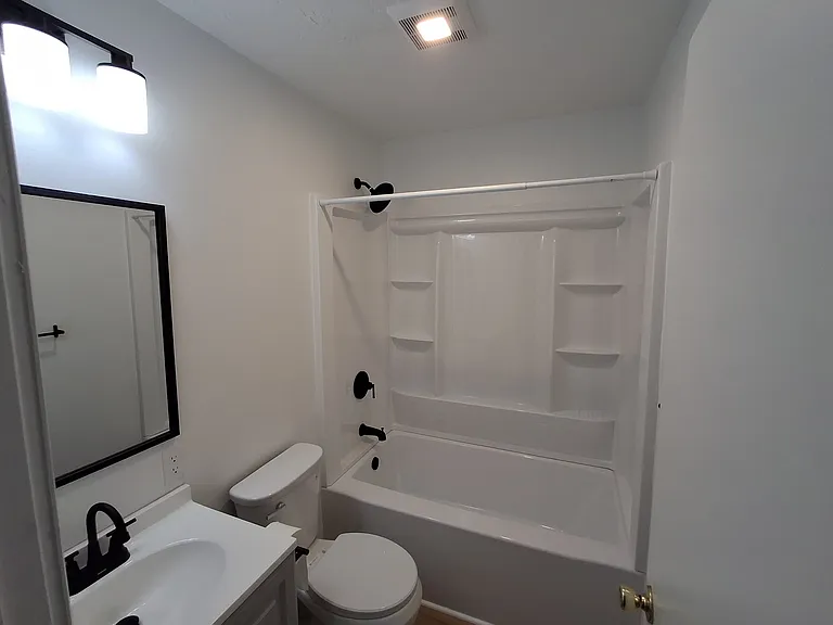 840 Jarnigan Ave #840 — Photo 9