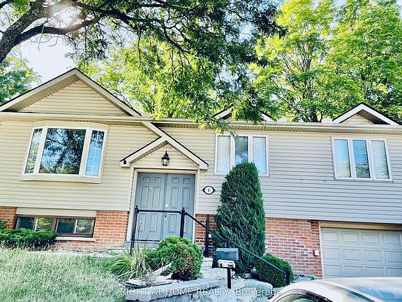 3rd image of 6 Beechcroft Cir