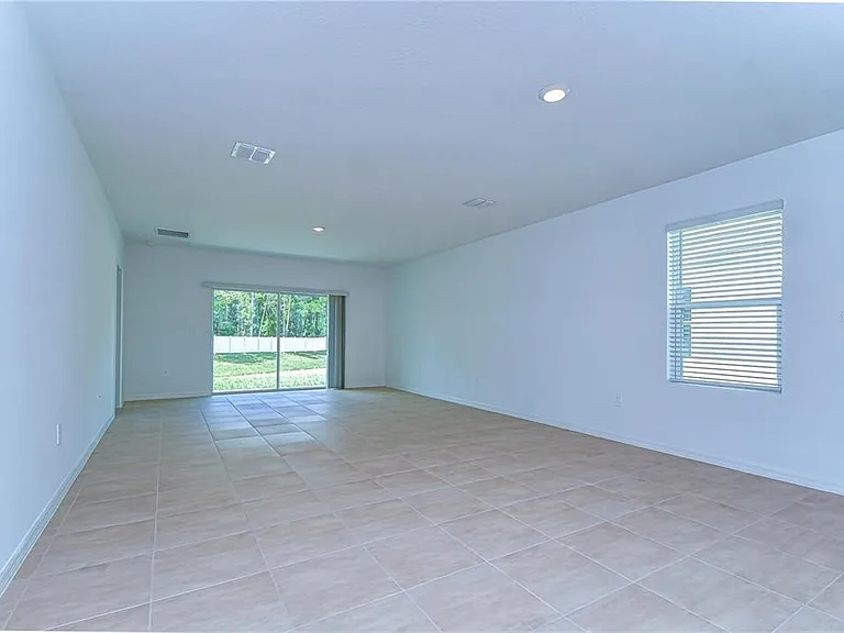 13341 Tropical Breeze Way — Photo 4