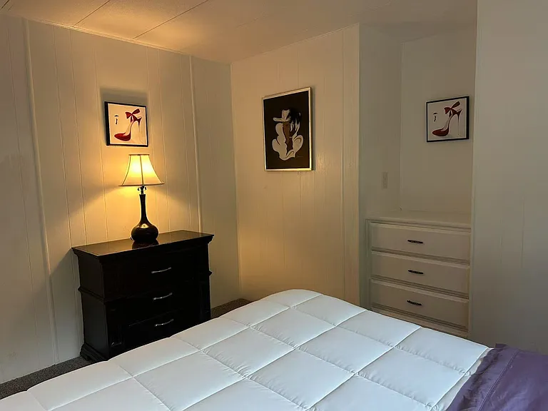 14860 Gibralter Rd — Photo 31