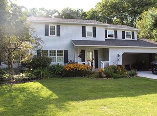 151 W Falls Rd, West Falls, NY 14170