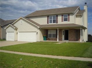 5400 Glenbrook Trl, McHenry, IL 60050