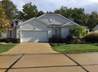 2465 Crimson Dr #2465, Westlake, OH 44145