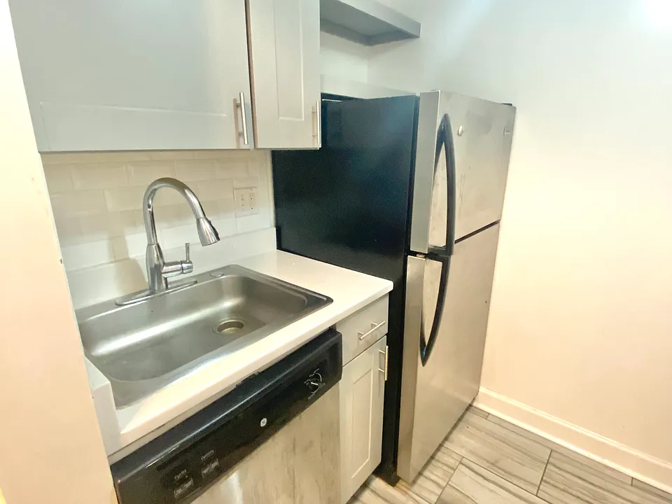 small but stylish kitchen