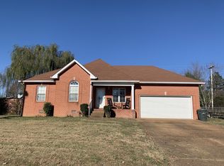 101 Gentry Dr, Portland, TN 37148