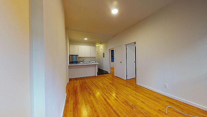 1st image of 349 E 82nd St APT 3R
