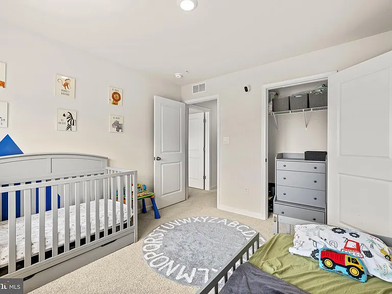 154 Hannock St — Photo 35