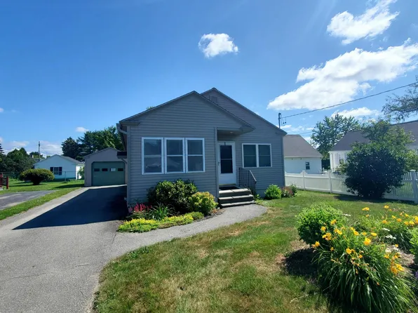 9 Wood Street, Bangor, ME 04401