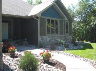 9474 Armitage Ave NW, Monticello, MN 55362