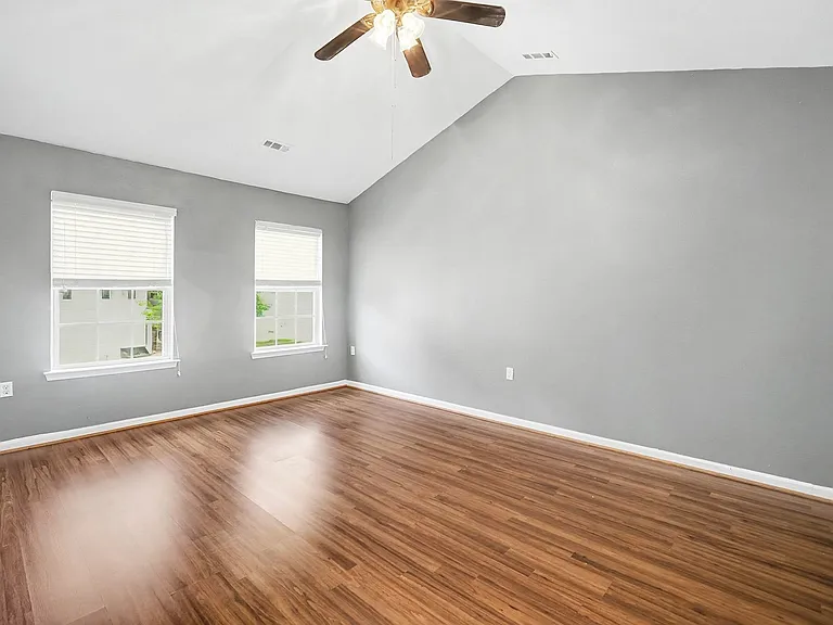 4937 Broad Leaf Ct — Photo 19