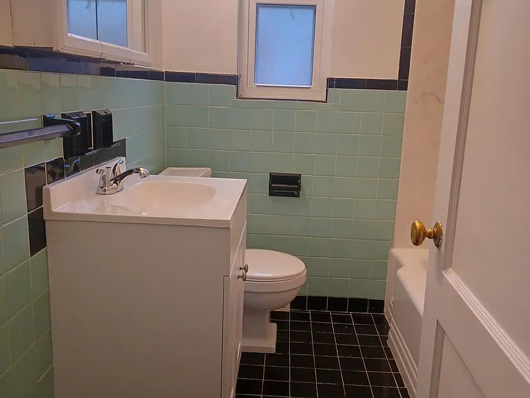 38 N Pershing Ave #5 — Photo 6