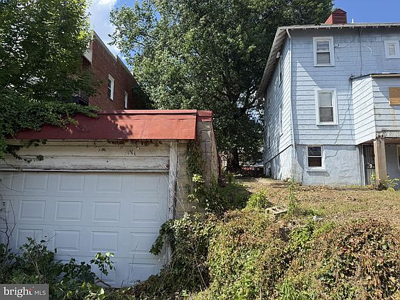 4th image of 2223 R St SE