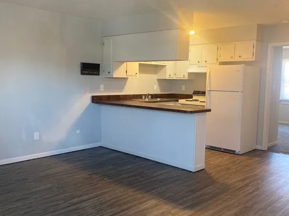 Driftwood Apartments, 2900 N Fulton Ave #16, Evansville, IN 47710