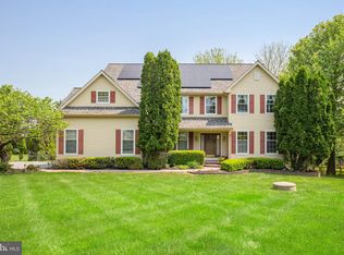 15 Angelica Dr, Avondale, PA 19311