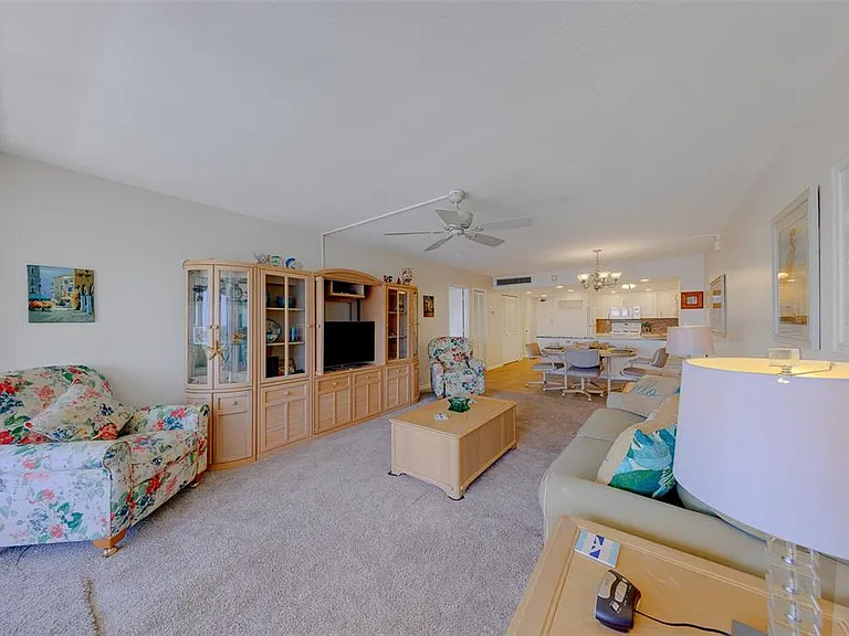17920 Gulf Blvd #1808 — Photo 9