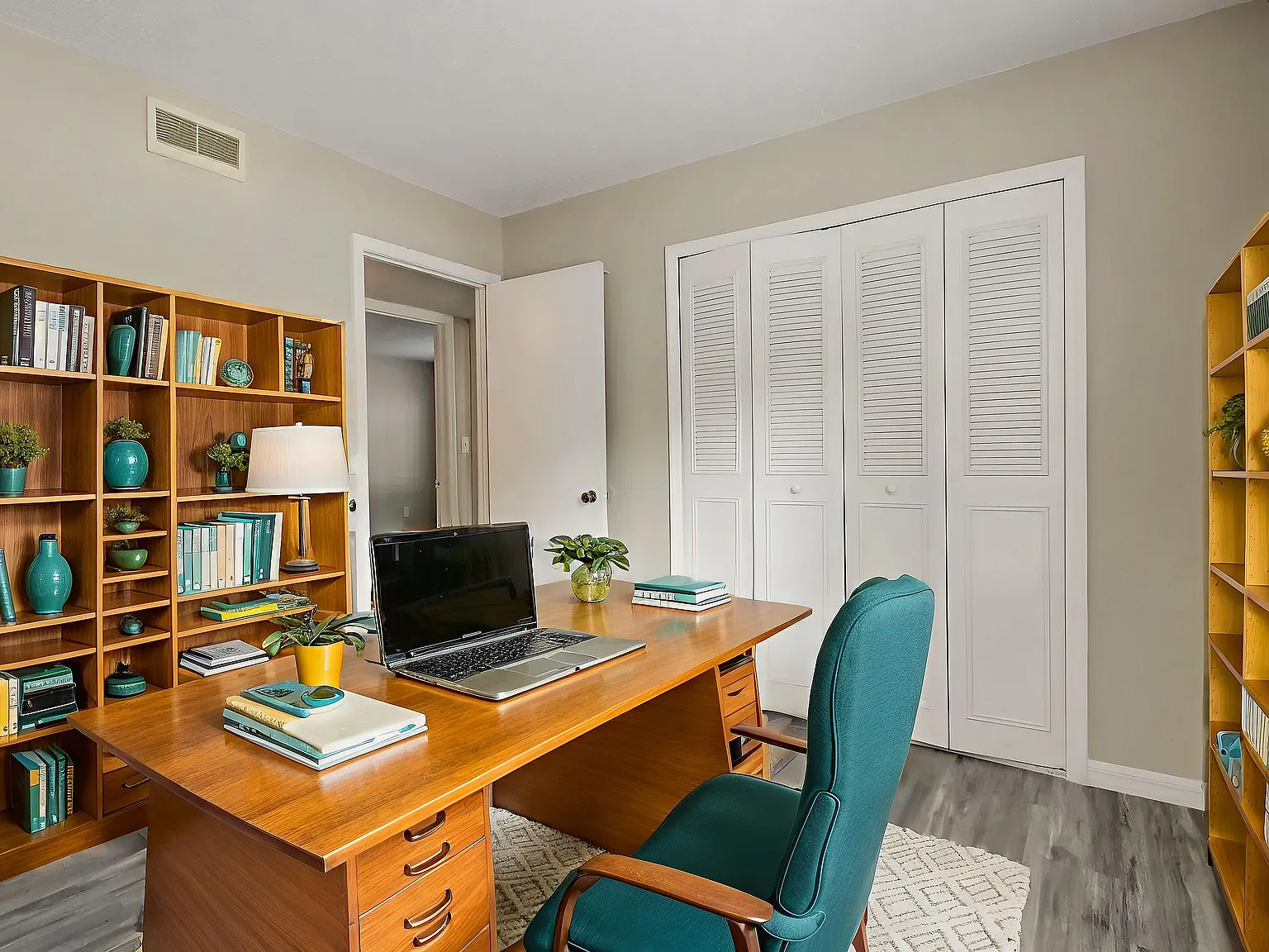 Derby Park Apartments — Photo 3