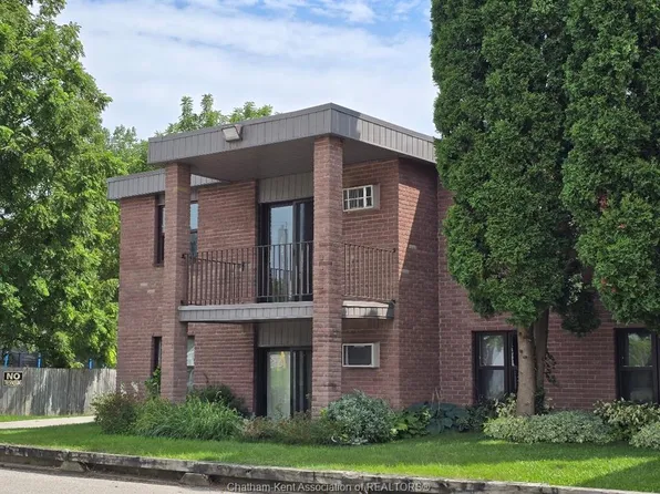 12 Montgomery Dr #A207, Chatham Kent, ON N8A 5B5