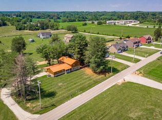 900 W Cemetery Rd, Cookeville, TN 38506