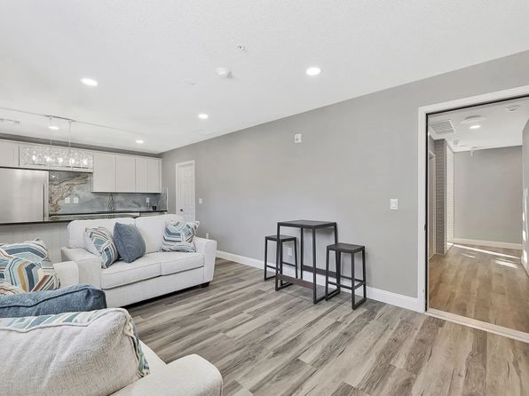 3000 W Kellogg St #100