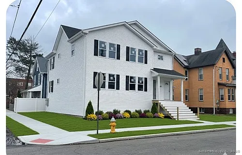 1218 Kossuth St Photo 1