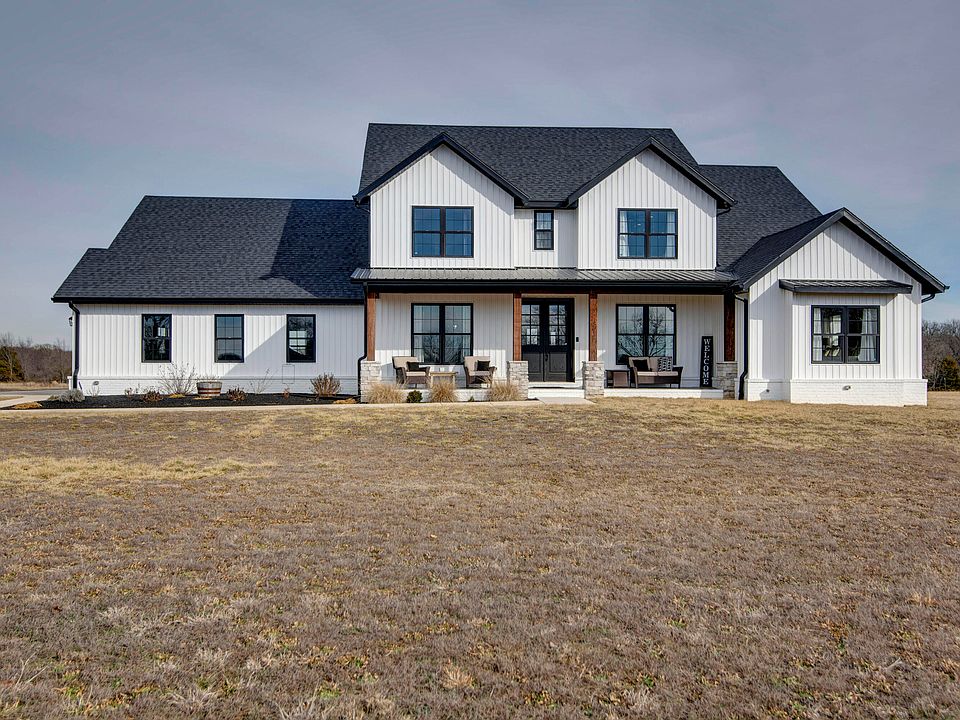 1st image of 3366 N Farm Road 89
