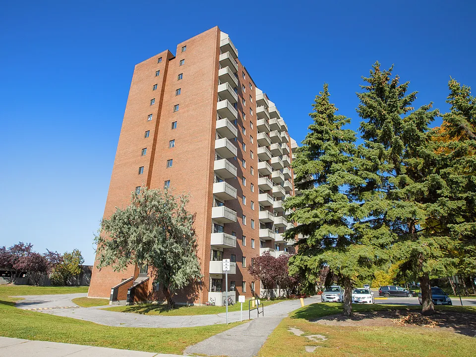 2750 Carousel Cres