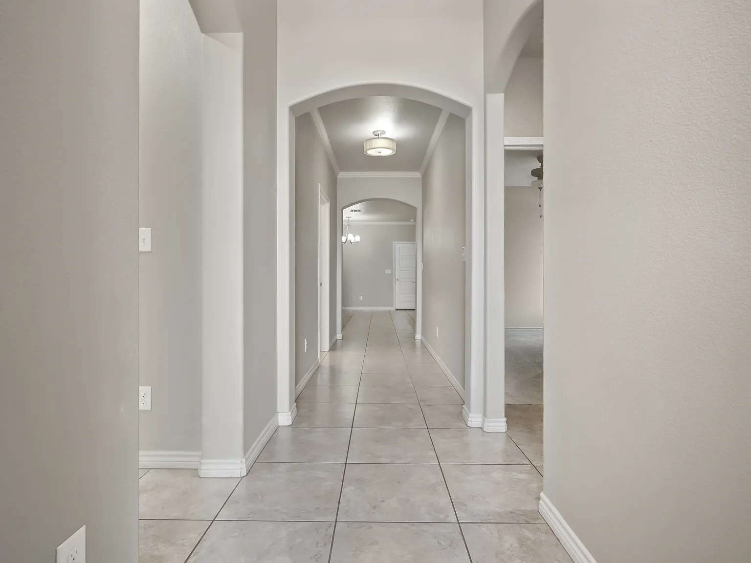 3 bed, 1540 sqft, $2,400 — Photo 4