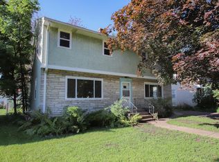 830 Larpenteur Ave W, Saint Paul, MN 55113