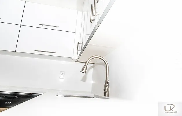 Rented by Urban Realty NYC | media 23