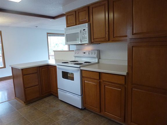5th image of 38010 N Lakeside Dr