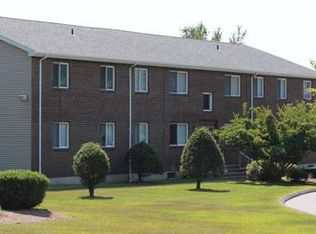 277 Brick Top Rd APT G1, Windham, CT 06280