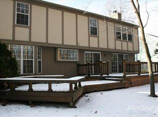 2917 Orbit Dr, Lake Orion, MI