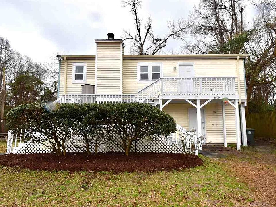 2nd image of 2909 Wiley Dr