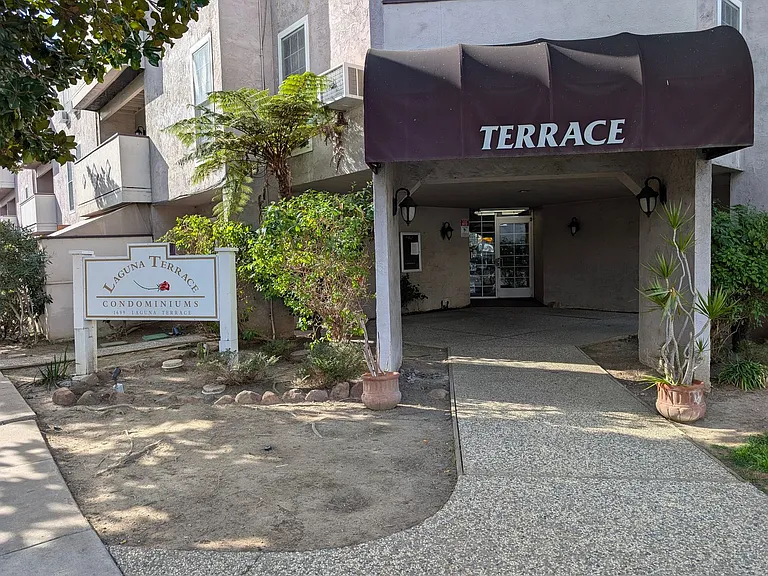 1699 Laguna St #201 — Photo 14