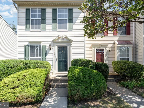 1766 Tiger Lily Cir, Woodbridge, VA 22192