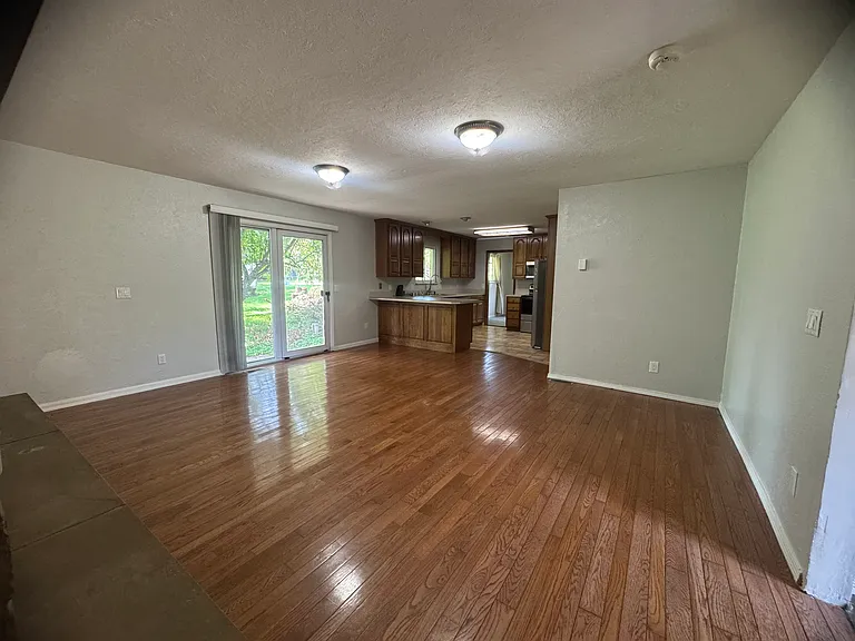 2579 Richmar Dr — Photo 5