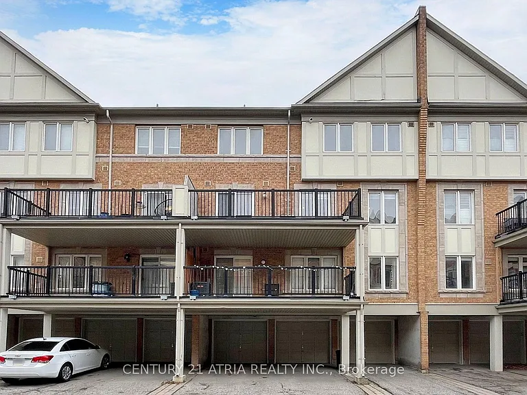92 Louisbourg Way — Photo 2